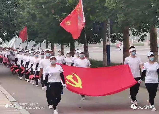 河谷冒险逃生